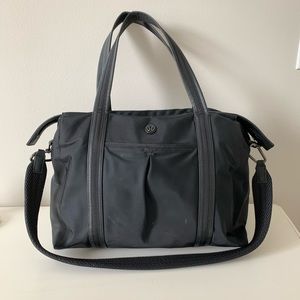 Lululemon Black Gym/Duffle/Tote Bag + pockets